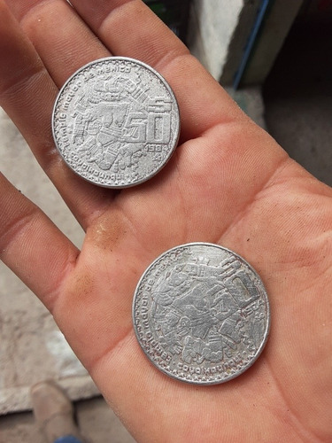 Dos Monedas Antiguas De 50
