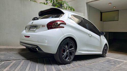 Peugeot 208 1.6 Gti