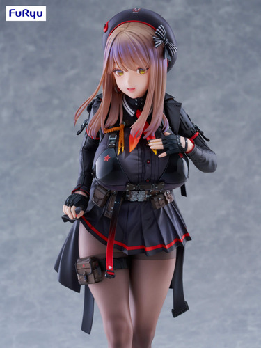 Figura Goddess Of Victory: Nikke - Emma 1/7 F:nex (furyu)