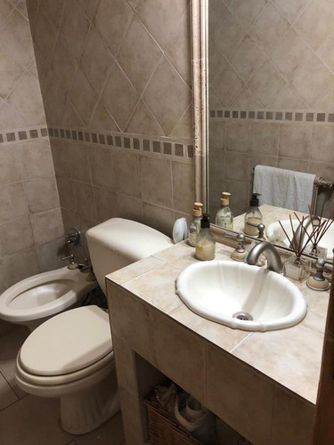 Imagen 15 de 29 de Casa En Venta - Moron Norte - 5 Ambientes - Parque Y Piscina - Permuta