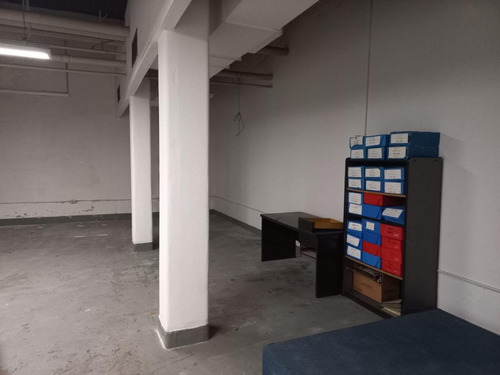 Local En Venta - 1 Depósito 3 Oficinas 2 Baños - 196mts2 - San Telmo
