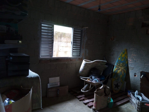 Imagem 10 de 23 de Casa No Bairro Caraguava, Em Peruíbe, Com Espaço Para Piscina, Churrasqueira