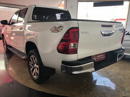 Toyota Hilux 2.8 Tdi Srx Cab. Dupla 4x4 Aut. 4p 2016