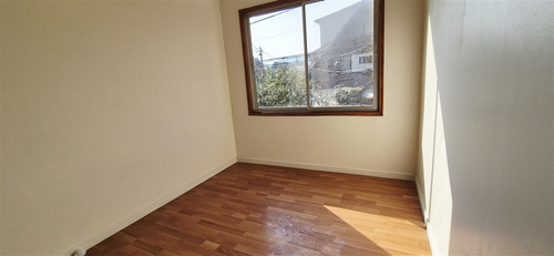 Casa En Arriendo 3 Dorm 2 Baños- Los Domínicos- Las Condes