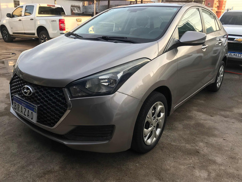 Hyundai HB20S 1.0 Comfort Plus Turbo Flex 4p