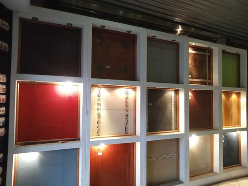Arriendo Local Comercial A Pasos Del Metro (88875)