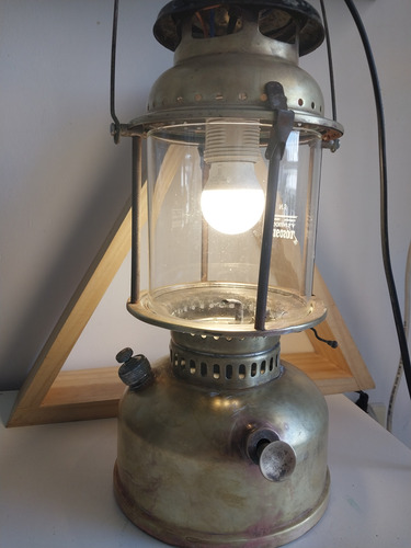 Antiguo Farol De Bronce Para Iluminacion (Usado)