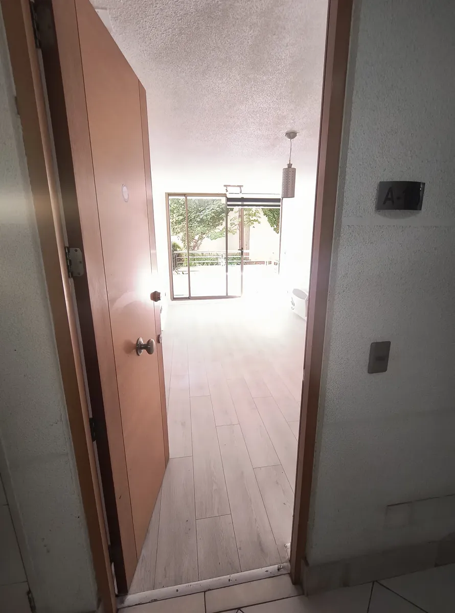 Imagen 3 de 19 de Arriendo Depto. (2d)cercano Metro Cumming