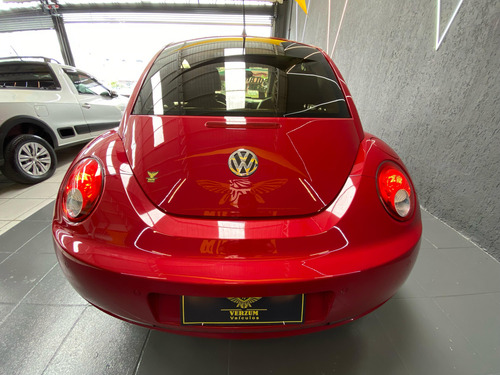 Volkswagen New Beetle 2.0 3p Automática
