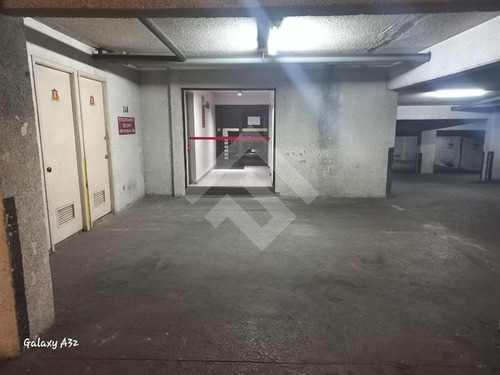 Venta Estacionamiento Y Bodega Ñuñoa, Metro Ñuñoa