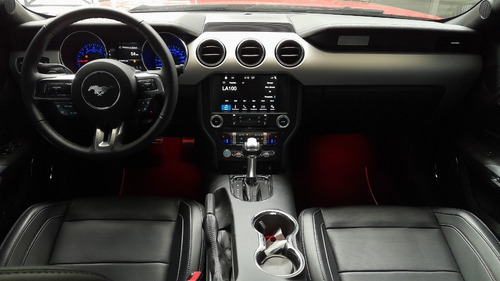 Ford Mustang 5.0 Gt 421cv