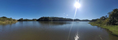 Imagem 13 de 14 de 01- Terrenos Documentados Na Frente Da Represa Em Igaratá !