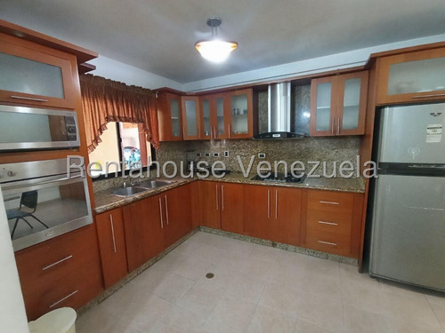 Rosa Rodríguez Vende Casa En Parque Choroni, Cabudare 25-17008