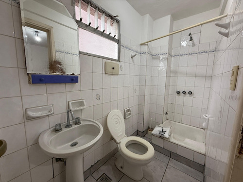 Departamento Monoambiente Centrico - Monte Grande - Alquiler