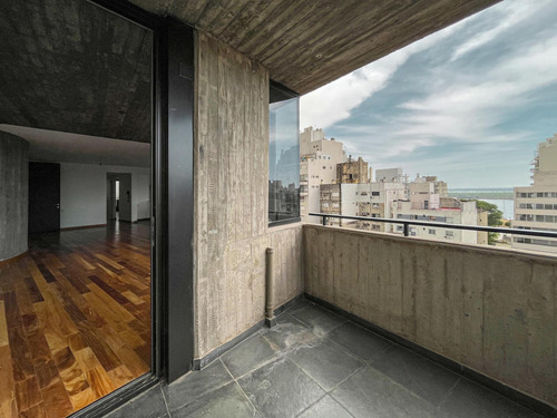 Departamento En Venta De 2 Dormitorios A Estrenar Zona Rio