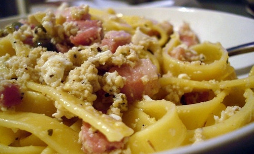 Imagen 3 de 5 de Comida Termoestabilizada Tallarines Con Crema, Jamón Champiñ