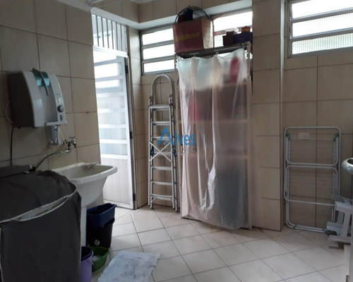 Imagem 15 de 27 de Sobrado Mobiliado 5 Quartos 1 Suíte Sala Cozinha Planejada Área De Serviço Quintal 3 Banheiros E 1 Vaga De Garagem - Ca00247 - 69958839