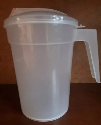 Jarras Plásticas 1 Litro. (Usado)