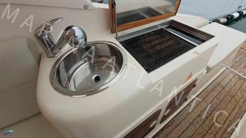 Imagem 8 de 8 de Lancha Real 38 Mercruiser Diesel Tdi260hp - Marina Atlântica