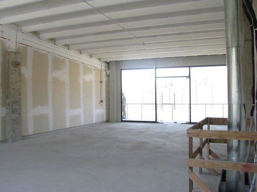 Arriendo Local Comercial 117,49 M2, Strip Center, La Dehesa