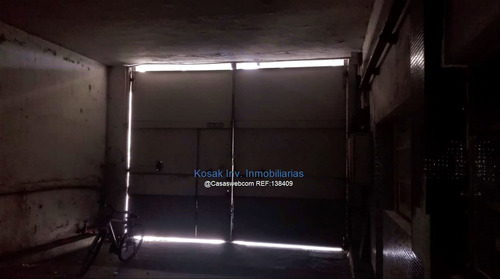 Venta Edificio Ciudad Vieja. 2575 M2 Con Garage