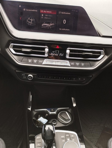 Imagen 12 de 13 de Bmw Serie 1 1.5 118i Sport Line 136cv