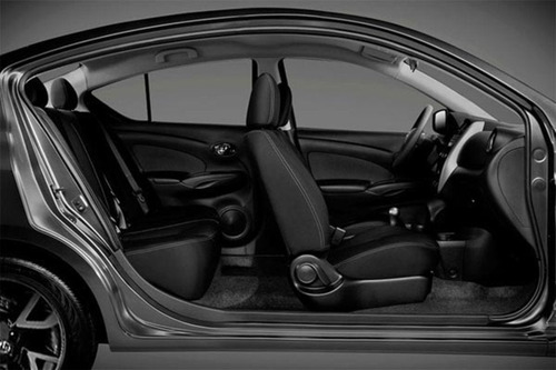 Nissan Versa Drive At