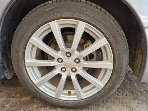 Subaru Legacy 2.5 Awd 2010 Charliebrokers Gris