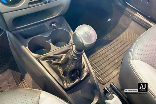 Fiat Strada 1.8 MPI ADVENTURE CE 16V FLEX 2P MANUAL