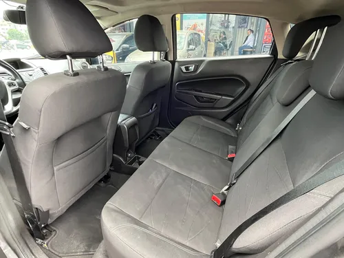 Ford Fiesta Se 1.6cc At Aa 4x2