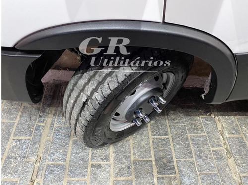 Imagem 12 de 14 de Iveco Daily 35-150 Baú Com Garantia Fábrica Ipva 2022 Pago