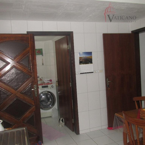 Sobrado Com 3 Dormitórios À Venda, 152 M² Por R$ 598.000,00 - Capão Raso - Curitiba/pr - So0101