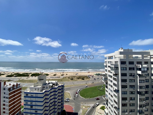Imagen 7 de 25 de Penthouse En Primera Linea Brava