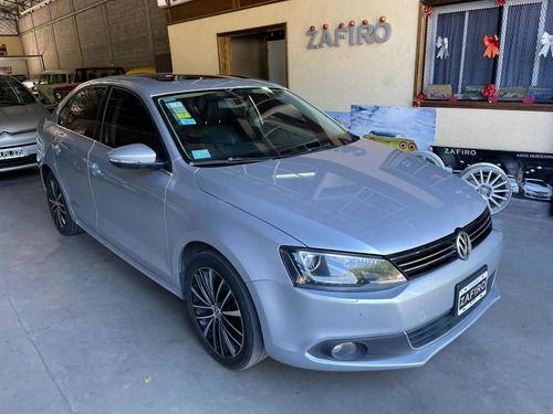 Imagen 3 de 14 de Volkswagen Vento 2014 2.0 Sportline Tsi 200cv Bi-xenon Dsg