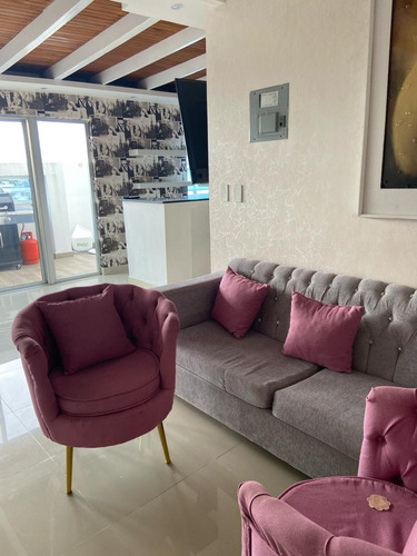 For Sale Penhouse En El Cacique Vacio De 4 Habitaciones Y Terraza 5to Piso Sin Ascensor Recibo Vehiculo 500mil Pesos