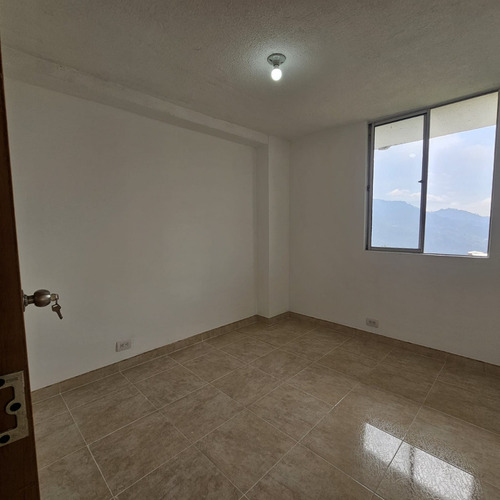 San Antonio De Prado Apartamento En Venta De 54 M2 Cod.250625-01