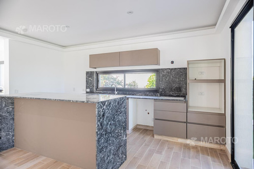 Imagen 20 de 30 de Casa En Venta En El Canton - Maroto Propiedades