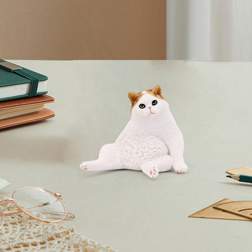 Simulación De Figuras De Gato De Shorthair Artesanal