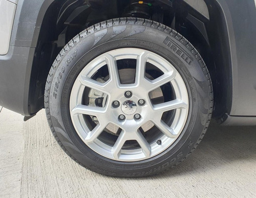 Imagem 13 de 14 de Jeep Renegade 1.8 16v Sport 2021