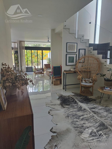Casa En Venta En Lagos Del Sol Cancun