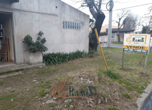 Imagen 5 de 15 de Casa En Venta 4amb Darragueira 1700 Ituzaingó