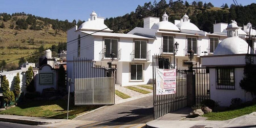 Imagen 2 de 30 de Venta De Casas Residenciales Colonial Pinares De Santiago, Toluca México