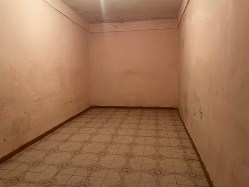 Amplia Casa En Caricuao Mls #25-20283