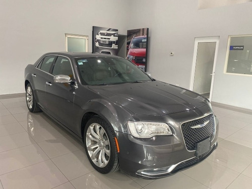 Imagen 3 de 9 de Chrysler 300c Pentastar
