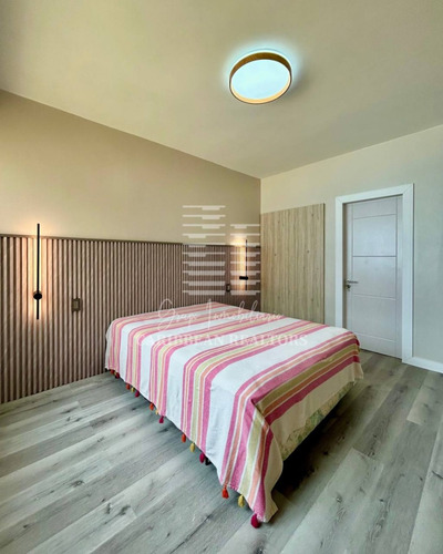 En Venta Apartamento Con Salida Directa A Playa Parguito En Terrazas De Cimarrron.