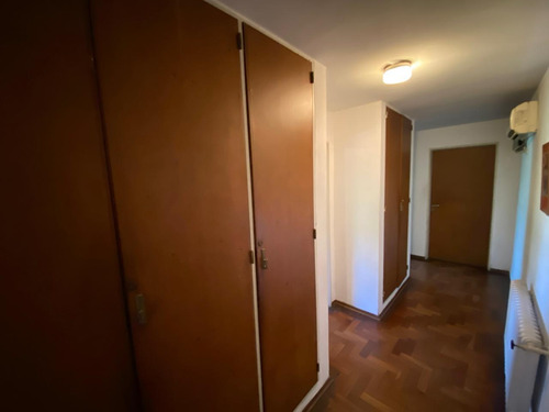Venta Casa - Alto Cofico - 3 Dorm. - 4 Baños - Apto Crédito Hipotecario - Lugar Para Consultorios En Planta Baja