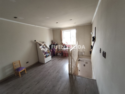 Casa En Venta De 3 Dorm. En Puente Alto, Aep