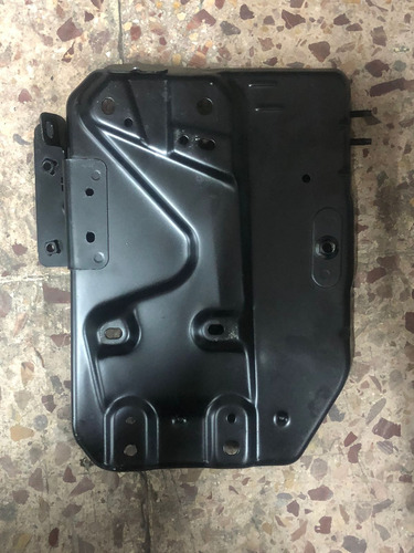 Base Batería De Nissan March 2020 (Usado)
