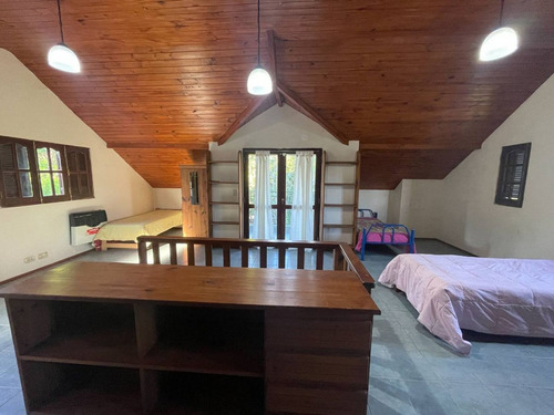 Exclusiva Casa De 3 Dormitorios En La Falda