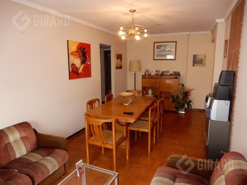 Imagen 2 de 30 de Venta Departamento 3 Amb. A La Calle | Zona Plaza Colon